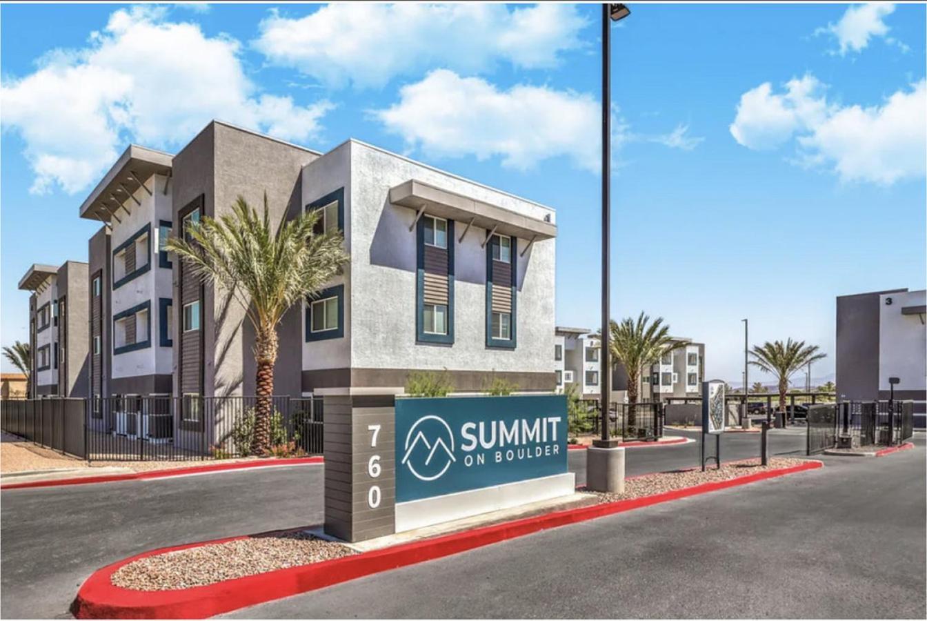 Landing At Summit On Boulder - 2 Bedrooms In Valley View Las Vegas Exterior photo